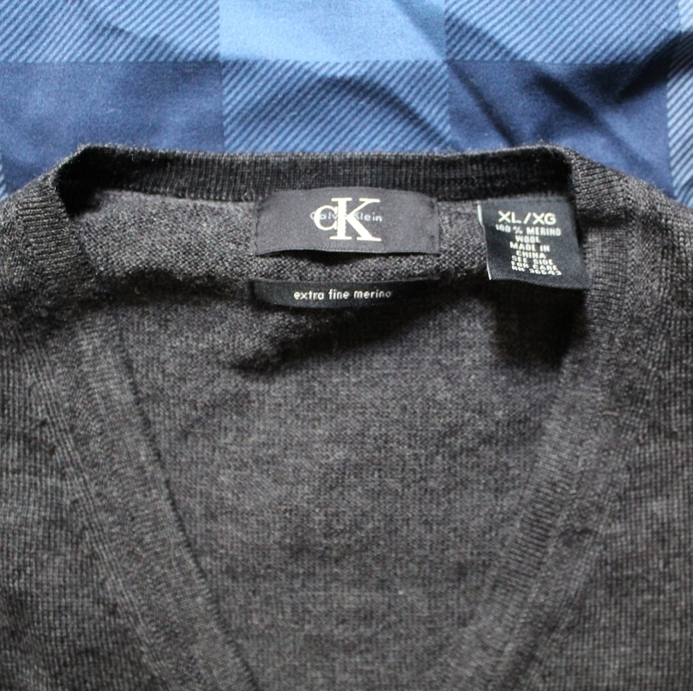 Calvin Klein Merino Wool Men's size XL